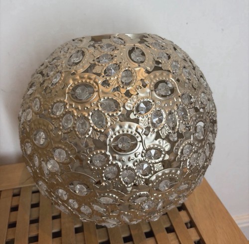 Jewelled ball ceiling - jewelled,