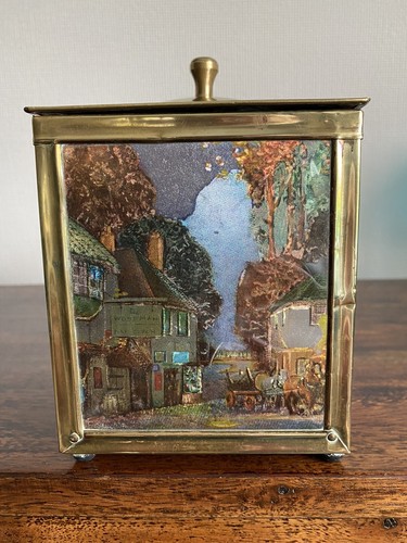 Brass tea caddy with foil - caddy,,