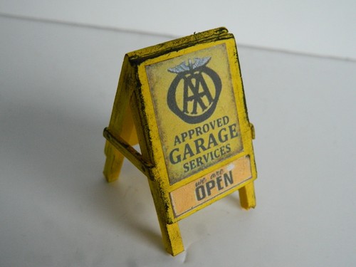 12th scale dolls - (h1.7),