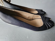 Marks and Spencer Footglove