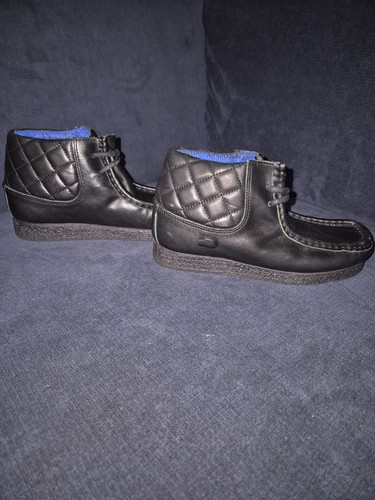 Nicholas deakins kids size - nicholas,