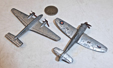 Dinky Toys 2 Old Aircraft -