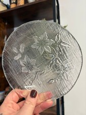 Vintage SOGA Glass Clematis