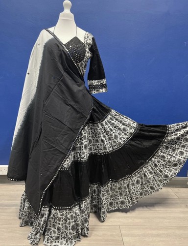 Chaniya choli lehenga - chaniya,