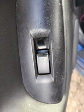 HYUNDAI COUPE 2003-2009 ELECTRIC WINDOW SWITCH (FRONT PASSENGER SIDE)