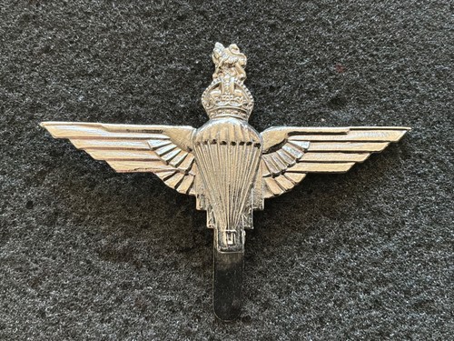 Parachute regiment white - parachute,