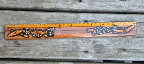 Vintage australian wooden - 12",