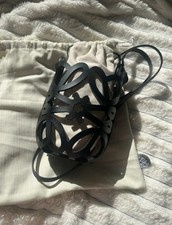 Loewe anagram cut out