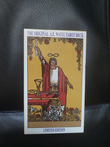 The original waite tarot - a.e.waite,