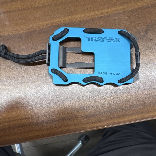 Trayvax blue black solid metal - blue/black,