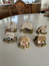 Lilliput Lane miniature