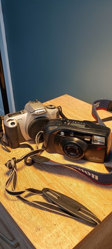 Vintage 35mm film camera - film,