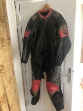 BIN Triumph Motorbike Leather Zip Together Suit