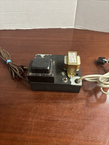 Vintage tube amplifier chassis - amplifier,