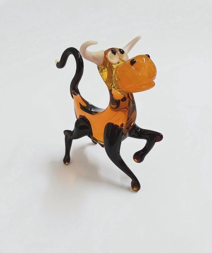 Handblown bull figurine glass - handblown,