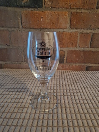Estrella galicia stemmed - estrella,