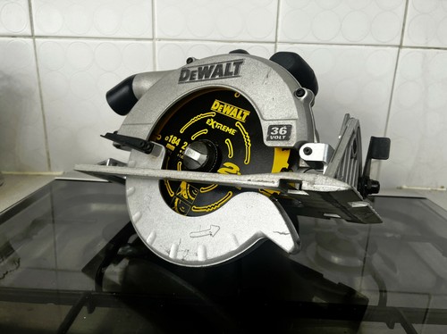 Dewalt dc300 circular saw - dc300,