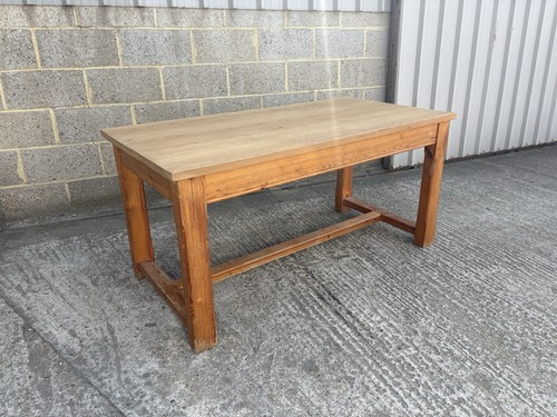 Pine farmhouse style refectory - farmhouse,