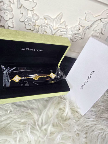 9ct yellow gold plated - yellow,