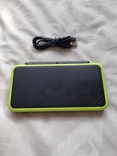 Nintendo 2DS XL Black and