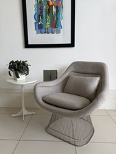 mid century modern lounge