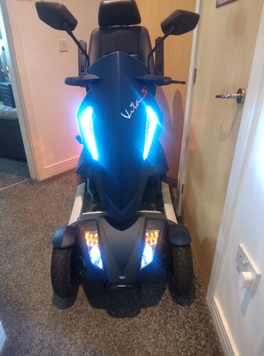 Mobility scooter 8mph - 8mph, tga