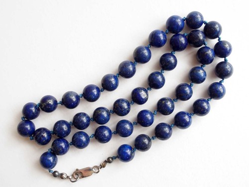 Blue lapis lazuli beads - blue,