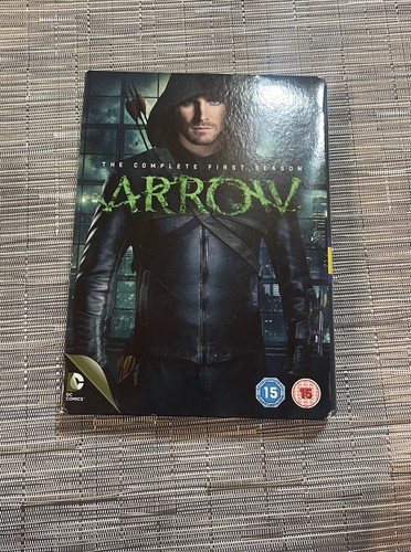 Arrow the complete first - arrow,
