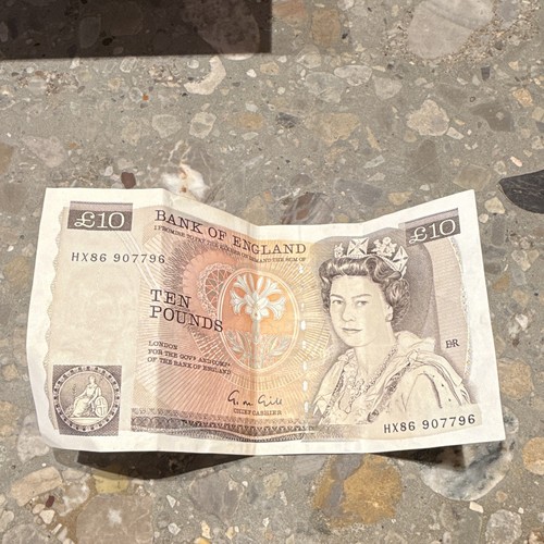 Bank england note - bank, £10