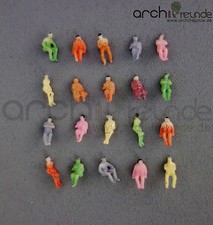 100 x Seated Figures for Model