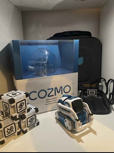 Anki cozmo limited edition - anki,