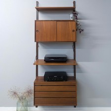 Danish 1960s 'Floating' Modular CADO Shelf System Wall Unit by Poul Cadovius