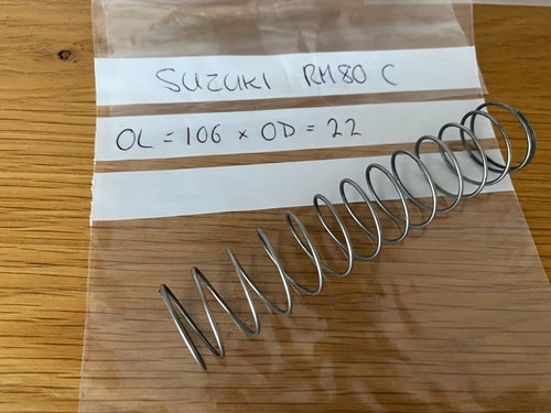 Suzuki carburettor spring