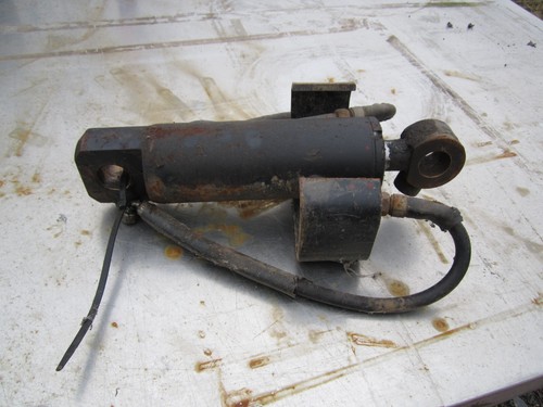 Hydraulic ram - hydraulic,