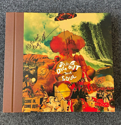 Fully signed oasis dig - signed, out
