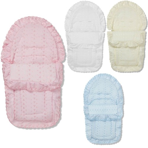Broderie anglaise car - car, seat