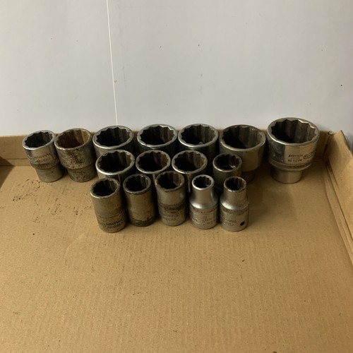 Vintage elora sockets made in - elora,