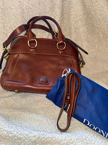 Dooney bourke domed - dooney,