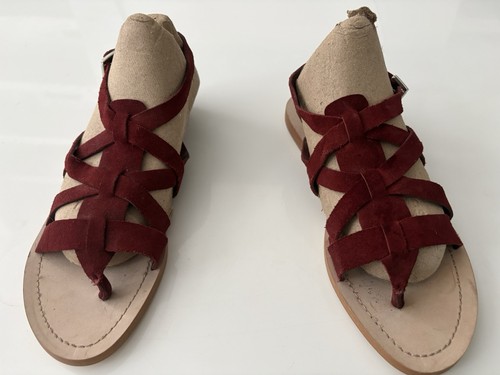 Zara burgundy suede toe post - zara,
