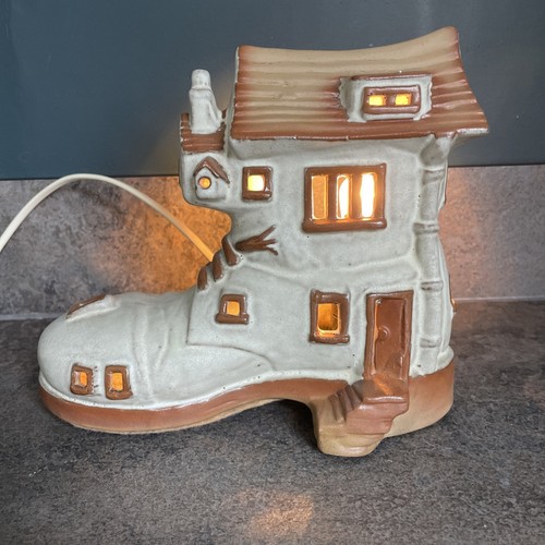 Vintage night light boot - light,
