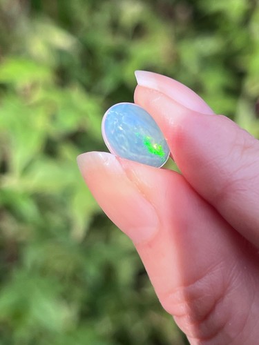 Opal precious white rainbow - precious,