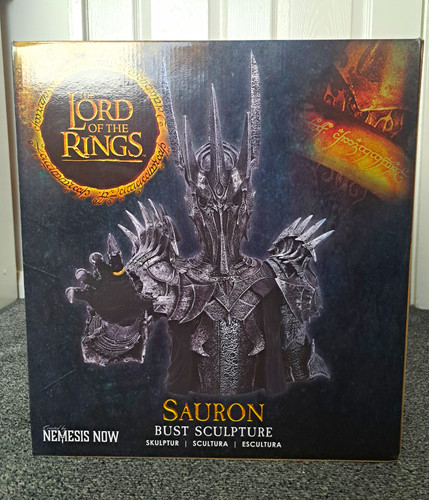 Sauron bust statue sculpture - sauron,