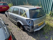 2008 VAUXHALL ASTRA H MK5 5DR ESTATE WHEEL TRIM • CAR BREAKING SPARES PARTS