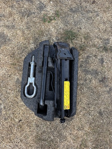 Ford fiesta mk7 car jack - fiesta,