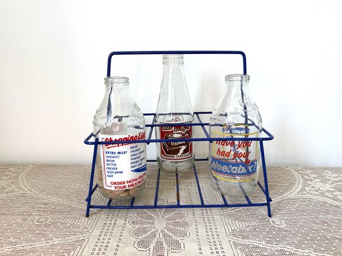 Vintage royal blue - , metal