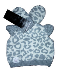 0-6 MONTHS HAT AND MITTS BY