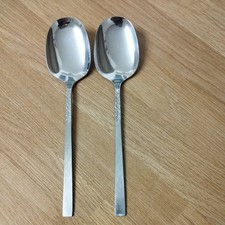 2 Viners LOVE STORY Two Daisy Serving Spoons / Table Spoons vgc 20cm