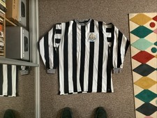 Newcastle United 1970s Vintage Shirt (home)