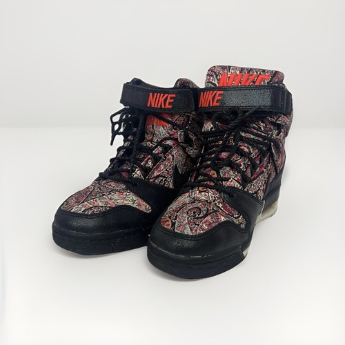 Women nike liberty - 8.5, of