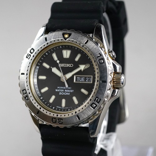 Seiko 1997 vintage kinetic - 1997,